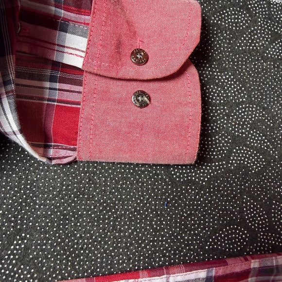 Men's Red and Blue Plaid Casual Button Down Shirt - Picture 10 of 14